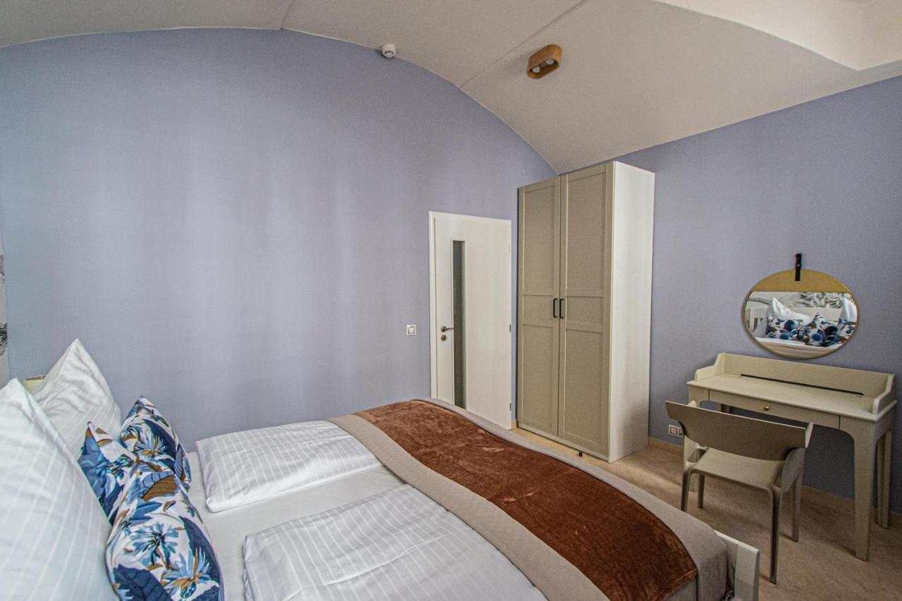 Appartement Modern And Spacious In Center
