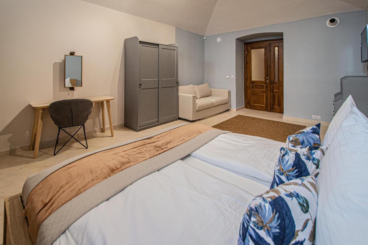 Appartement Modern And Spacious In Center *